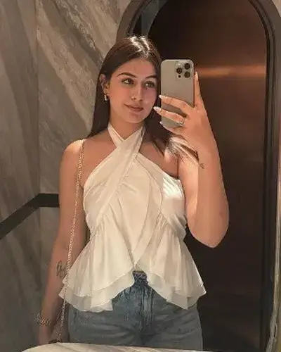 Escorts In Bahoriband